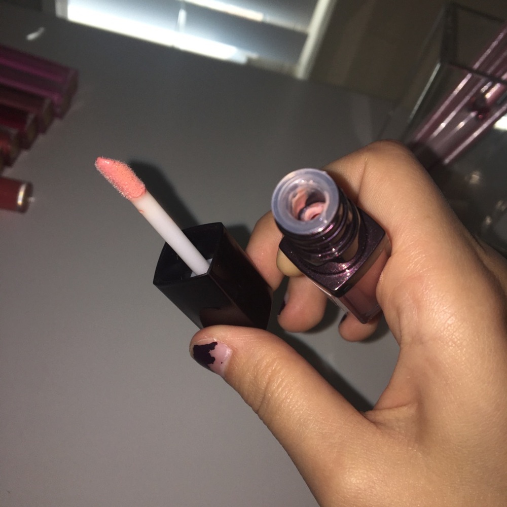 Lipgloss - Picture 2 of 4